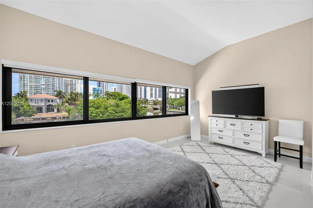 203 Poinciana Dr, Sunny Isles, FL 33160