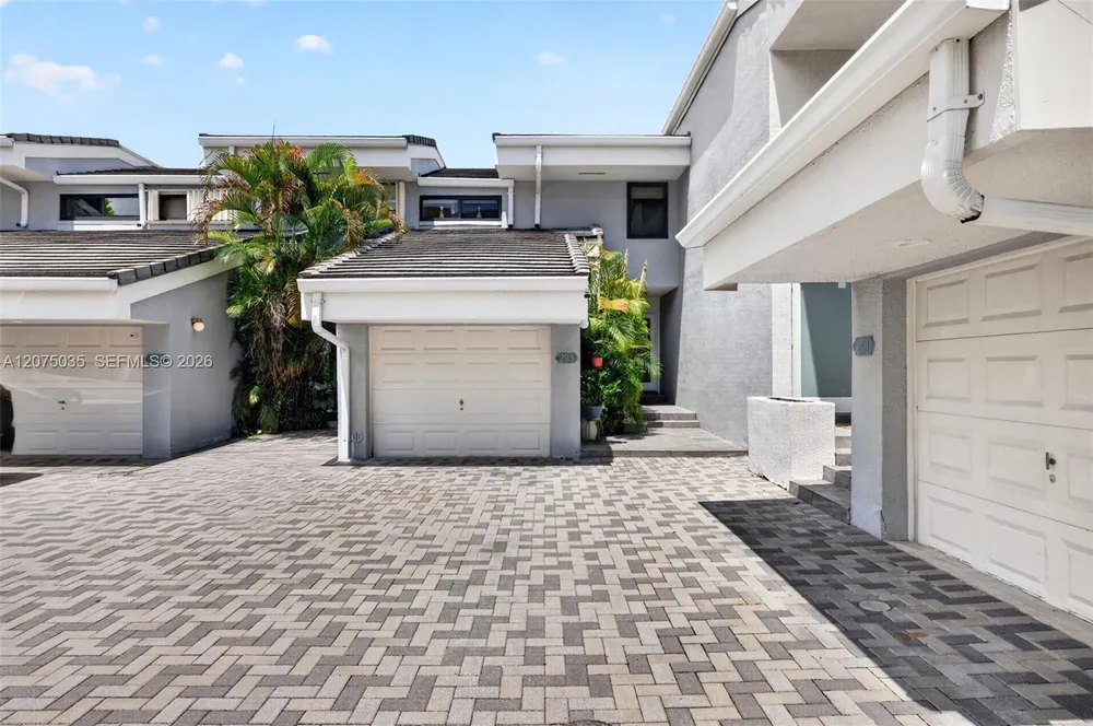 203 Poinciana Dr, Sunny Isles, FL 33160
