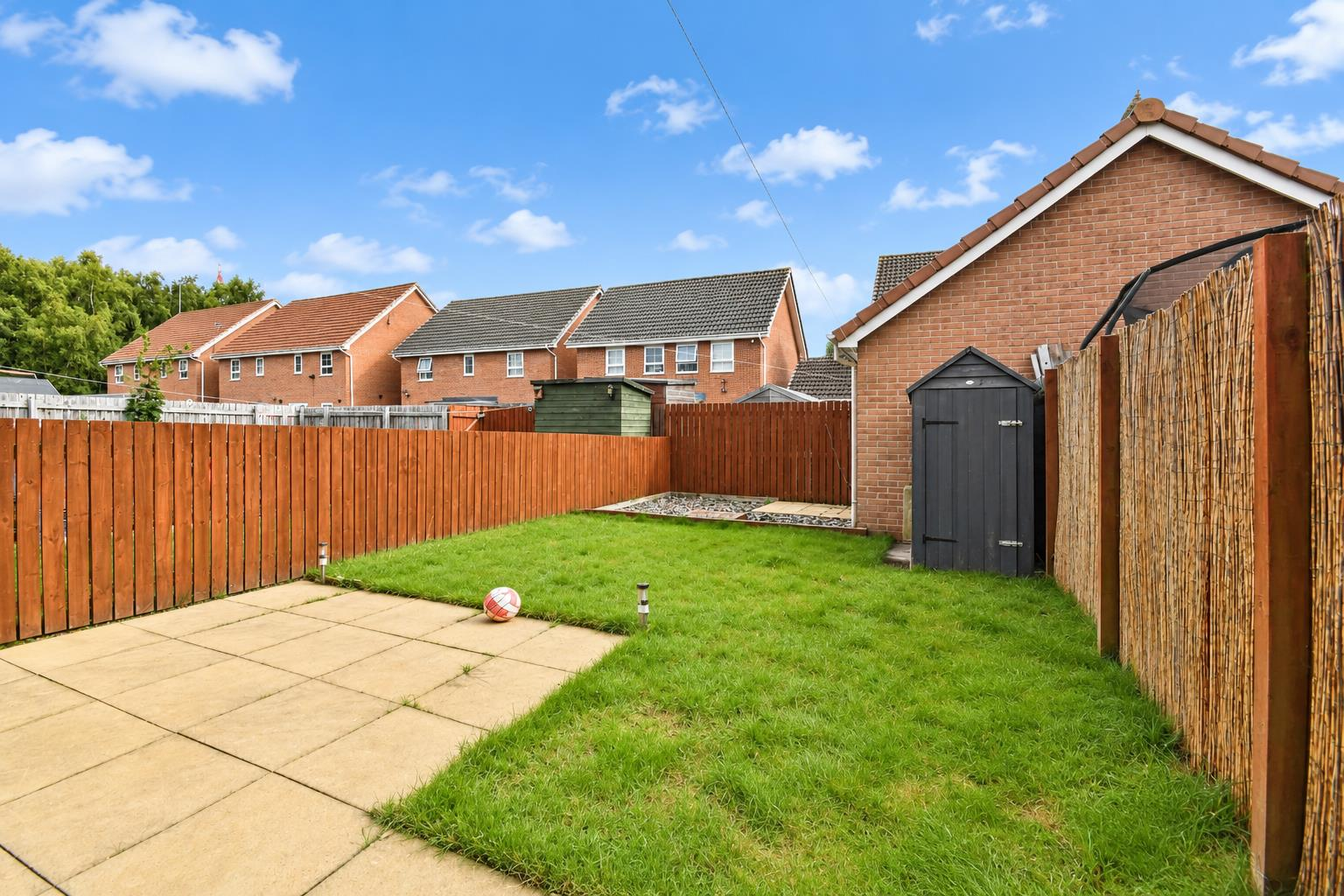 Boundary Way, Hull Image 12