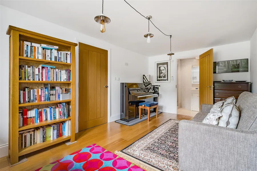 Property Image 7
