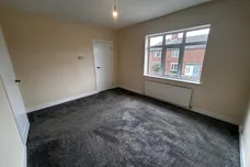 Mount Pleasant Avenue, LOUTH