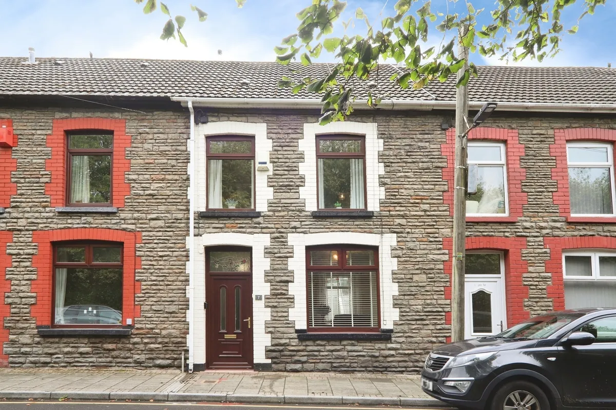 Llanover Road, Pontypridd