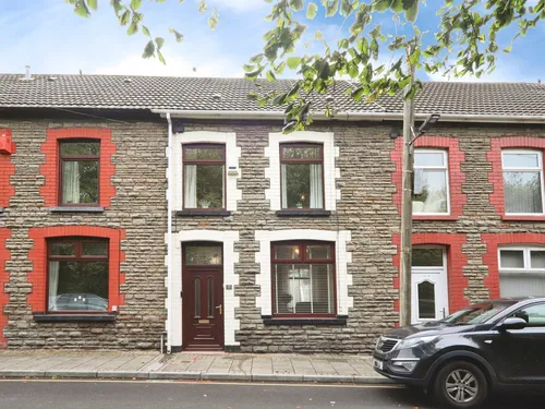 Llanover Road, Pontypriddphoto