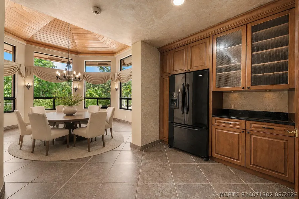 17595 Bocaire Pl, Boca Raton, FL 33487