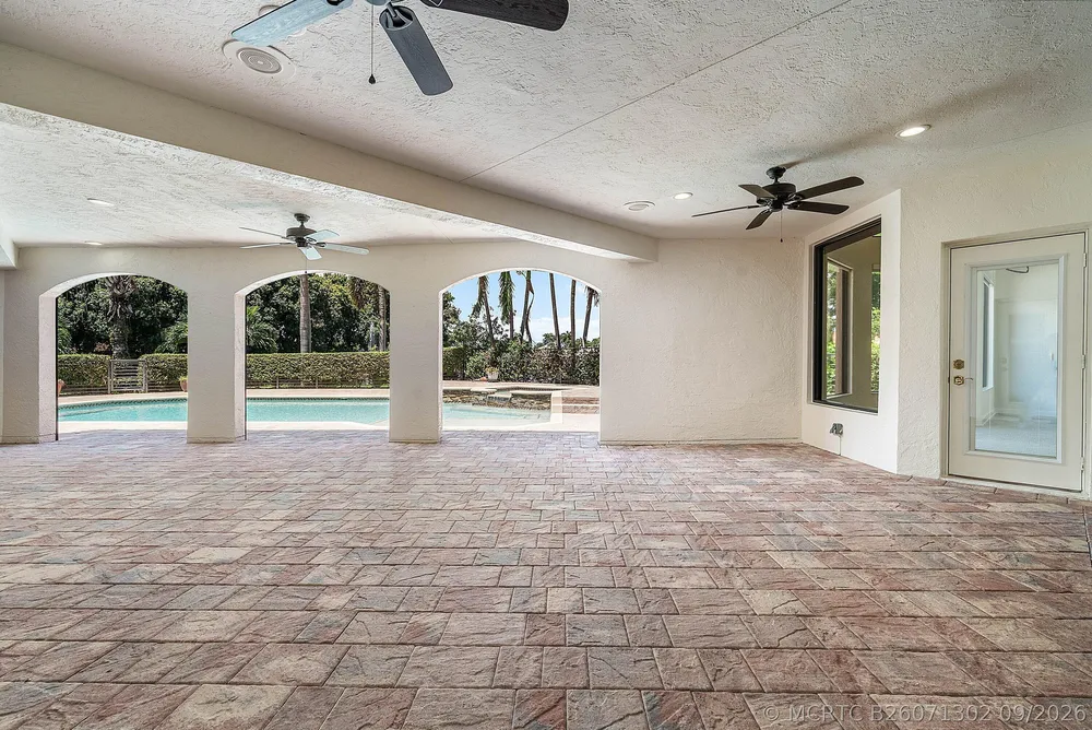 17595 Bocaire Pl, Boca Raton, FL 33487