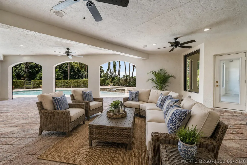 17595 Bocaire Pl, Boca Raton, FL 33487