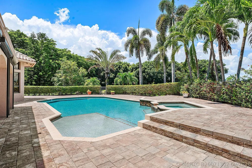 17595 Bocaire Pl, Boca Raton, FL 33487