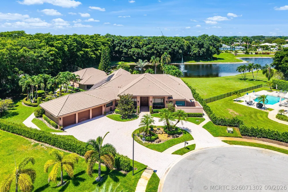 17595 Bocaire Pl, Boca Raton, FL 33487