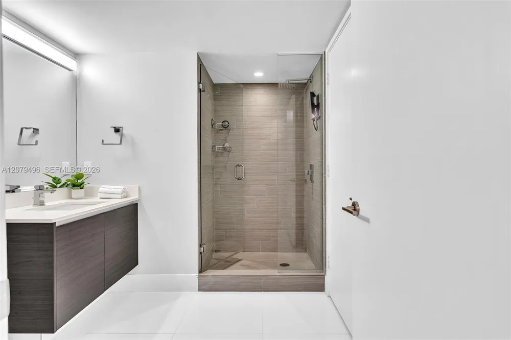 300 Sunny Isles Blvd, Sunny Isles Beach, FL 33160