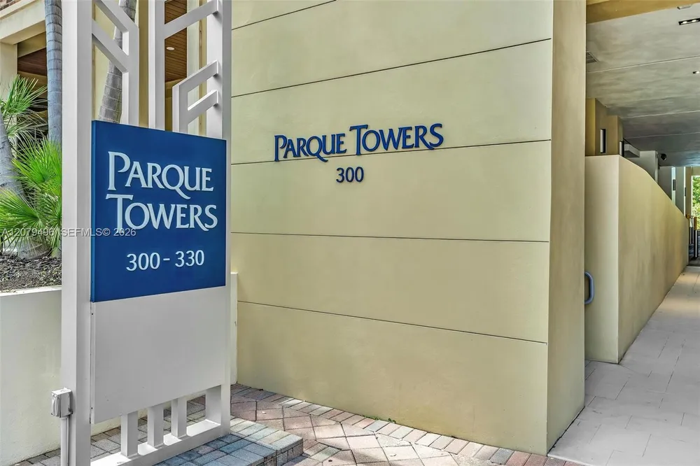 300 Sunny Isles Blvd, Sunny Isles Beach, FL 33160