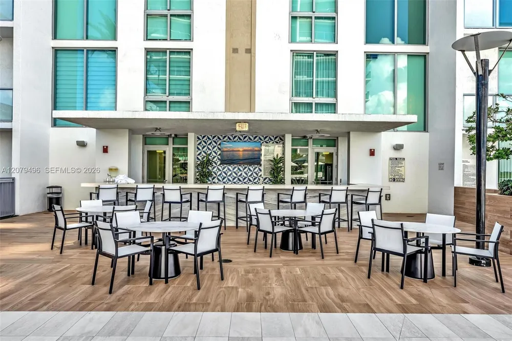 300 Sunny Isles Blvd, Sunny Isles Beach, FL 33160