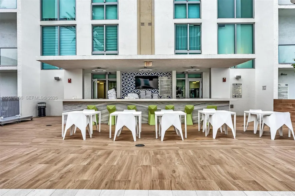 300 Sunny Isles Blvd, Sunny Isles Beach, FL 33160