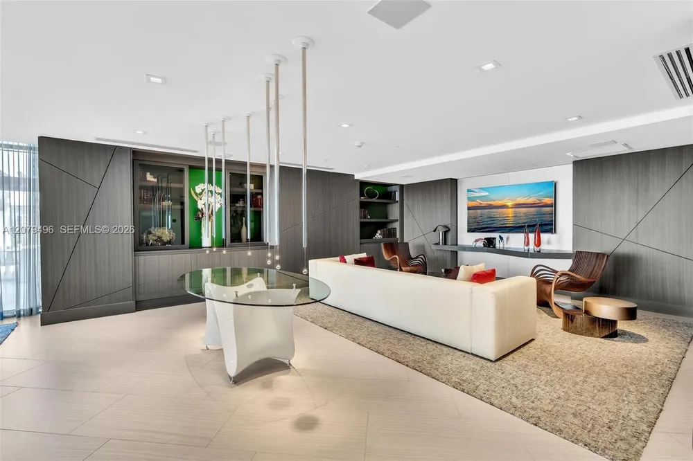 300 Sunny Isles Blvd, Sunny Isles Beach, FL 33160