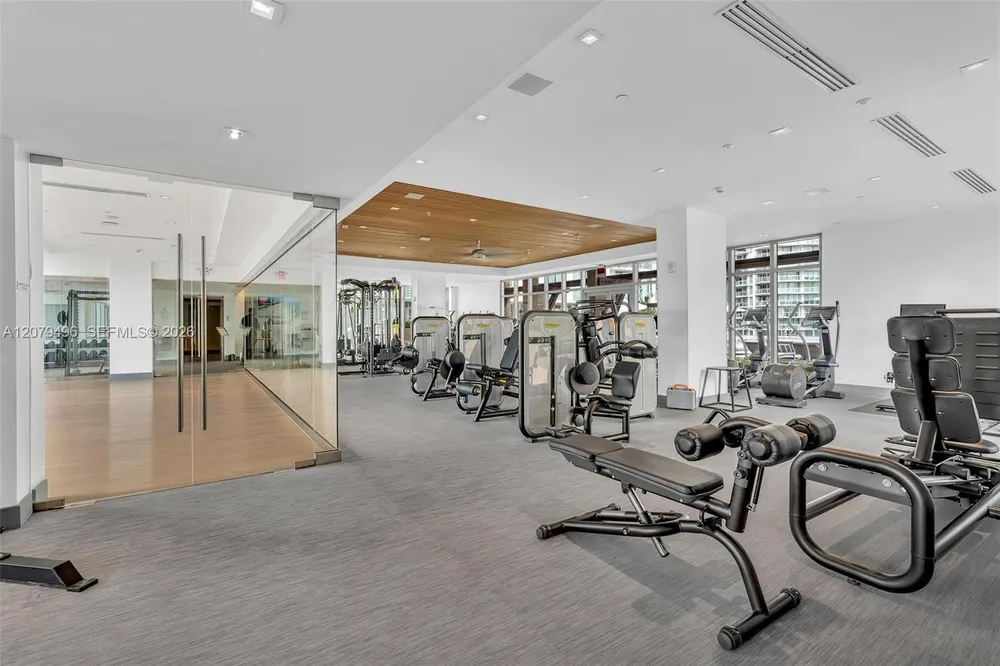 300 Sunny Isles Blvd, Sunny Isles Beach, FL 33160