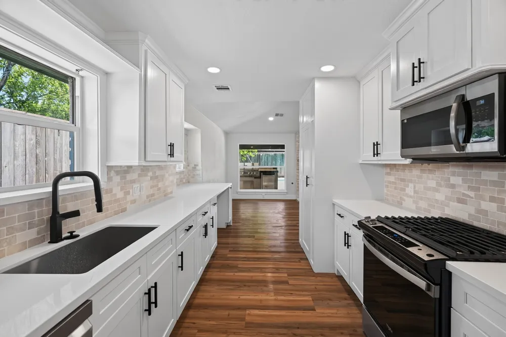 5302 Arbor Vitae Dr, Houston, TX 77092