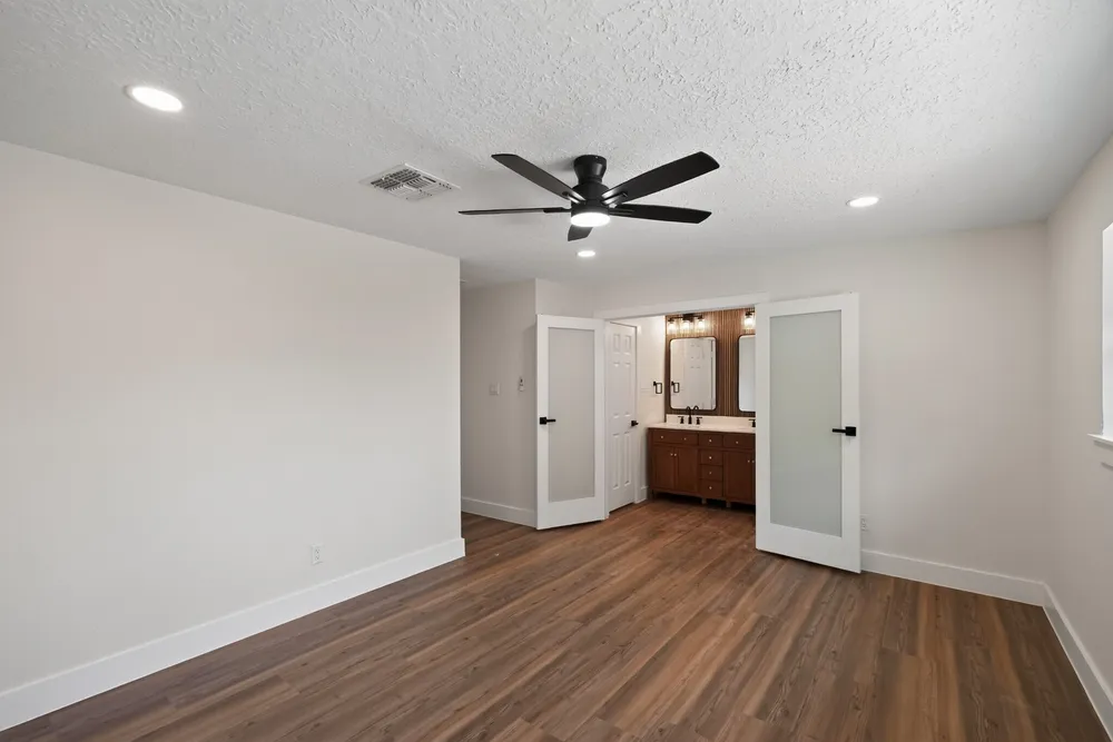 5302 Arbor Vitae Dr, Houston, TX 77092