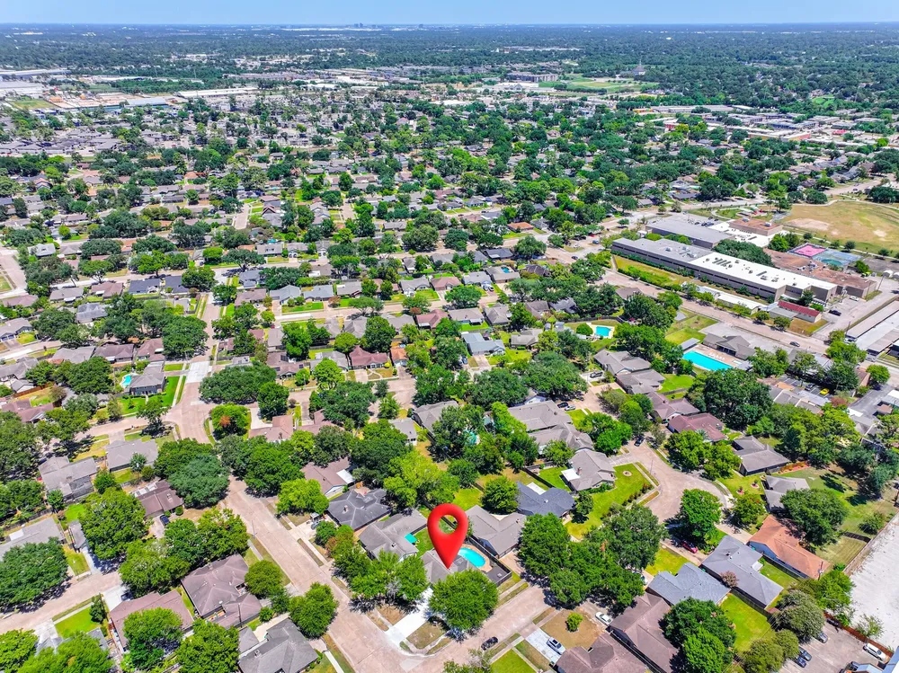 5302 Arbor Vitae Dr, Houston, TX 77092
