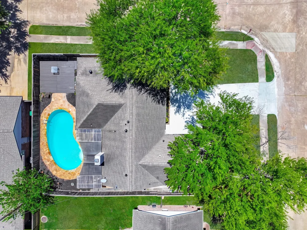 5302 Arbor Vitae Dr, Houston, TX 77092
