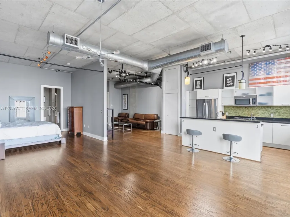 410 NW 1st Ave, Fort Lauderdale, FL 33301