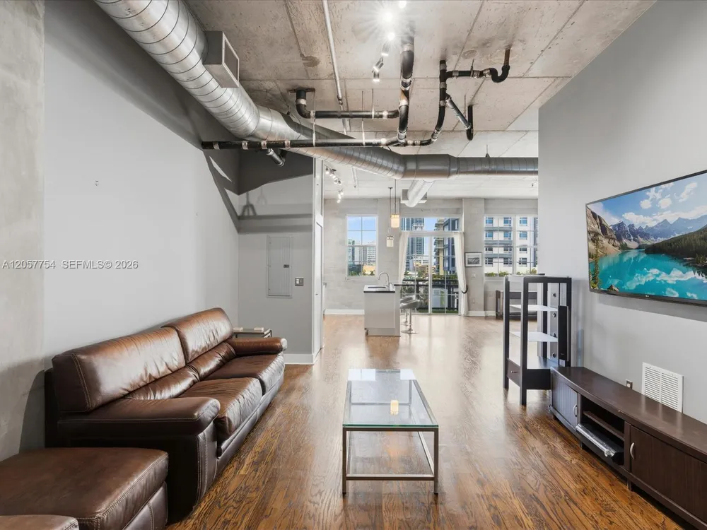 410 NW 1st Ave, Fort Lauderdale, FL 33301