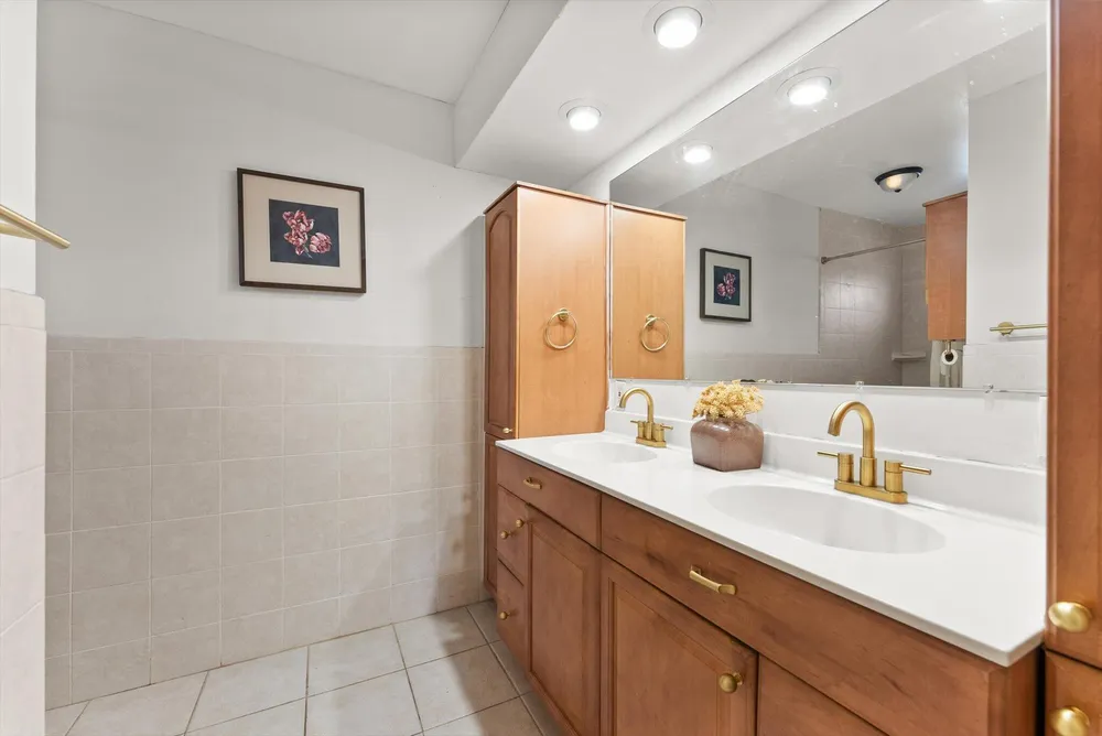 10661 NW 27th Ct, Sunrise, FL 33322