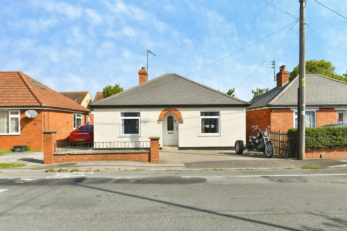 Oldfield Road, WESTBURY