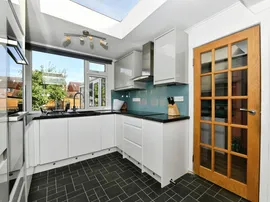 Oldfield Road, WESTBURY thumb 2