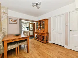 Oldfield Road, WESTBURY thumb 3