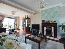 Westrow Drive, Barking thumb 2
