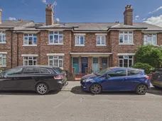 Strickland Row, London, SW18 photo 1