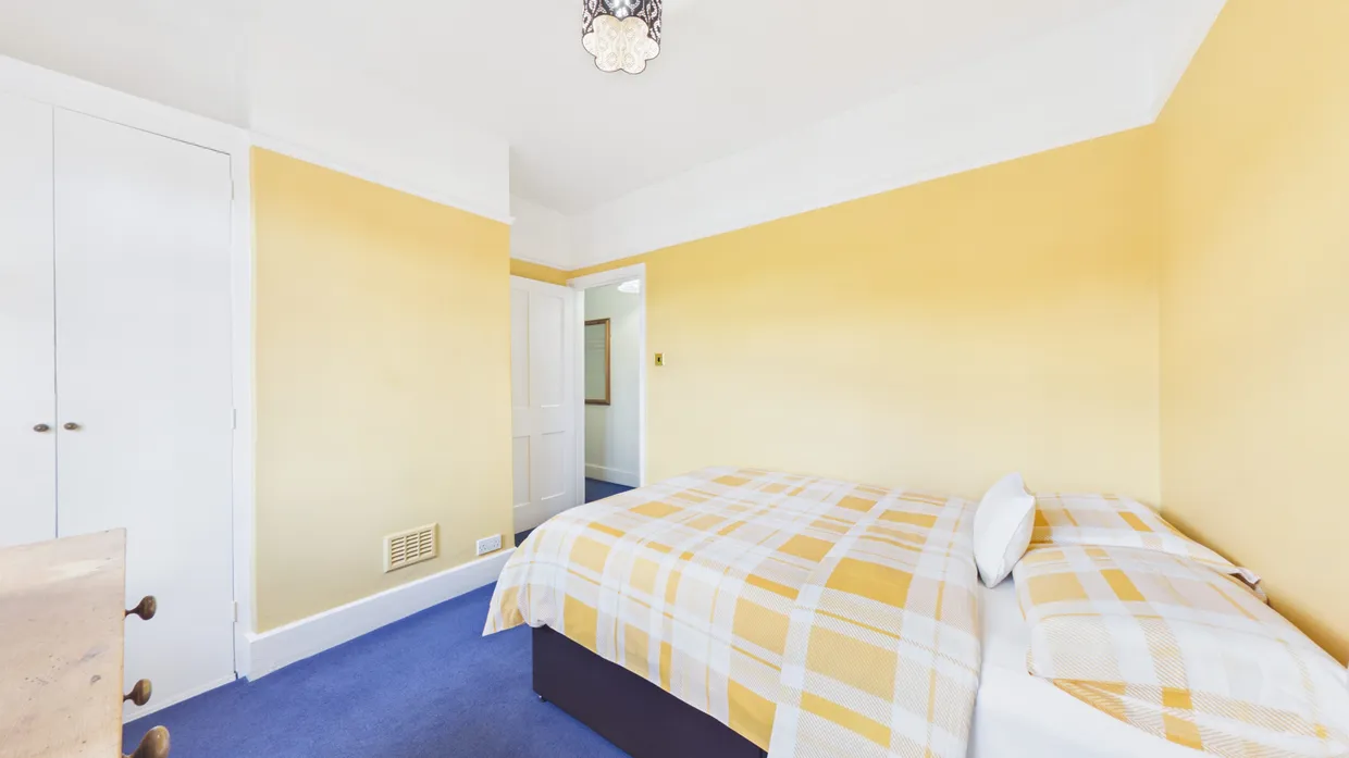 Strickland Row, London, SW18 photo 8