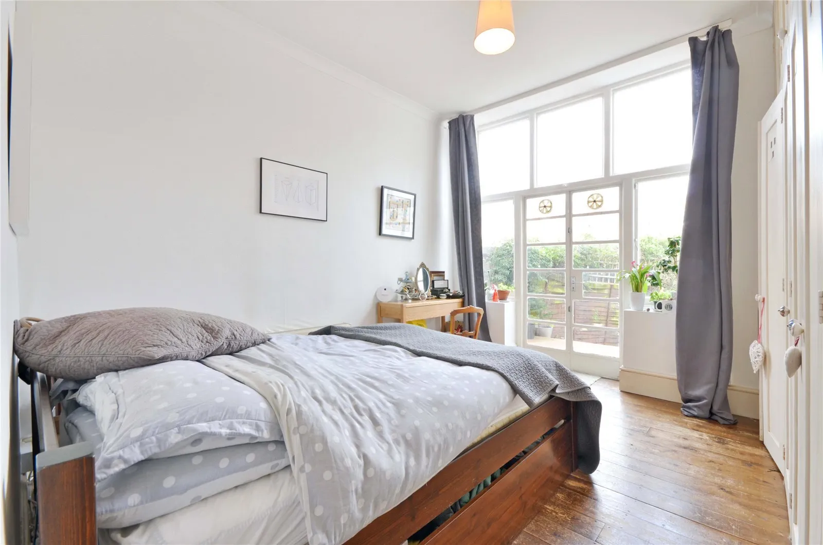 Mowbray Road, Brondesbury, London, NW6