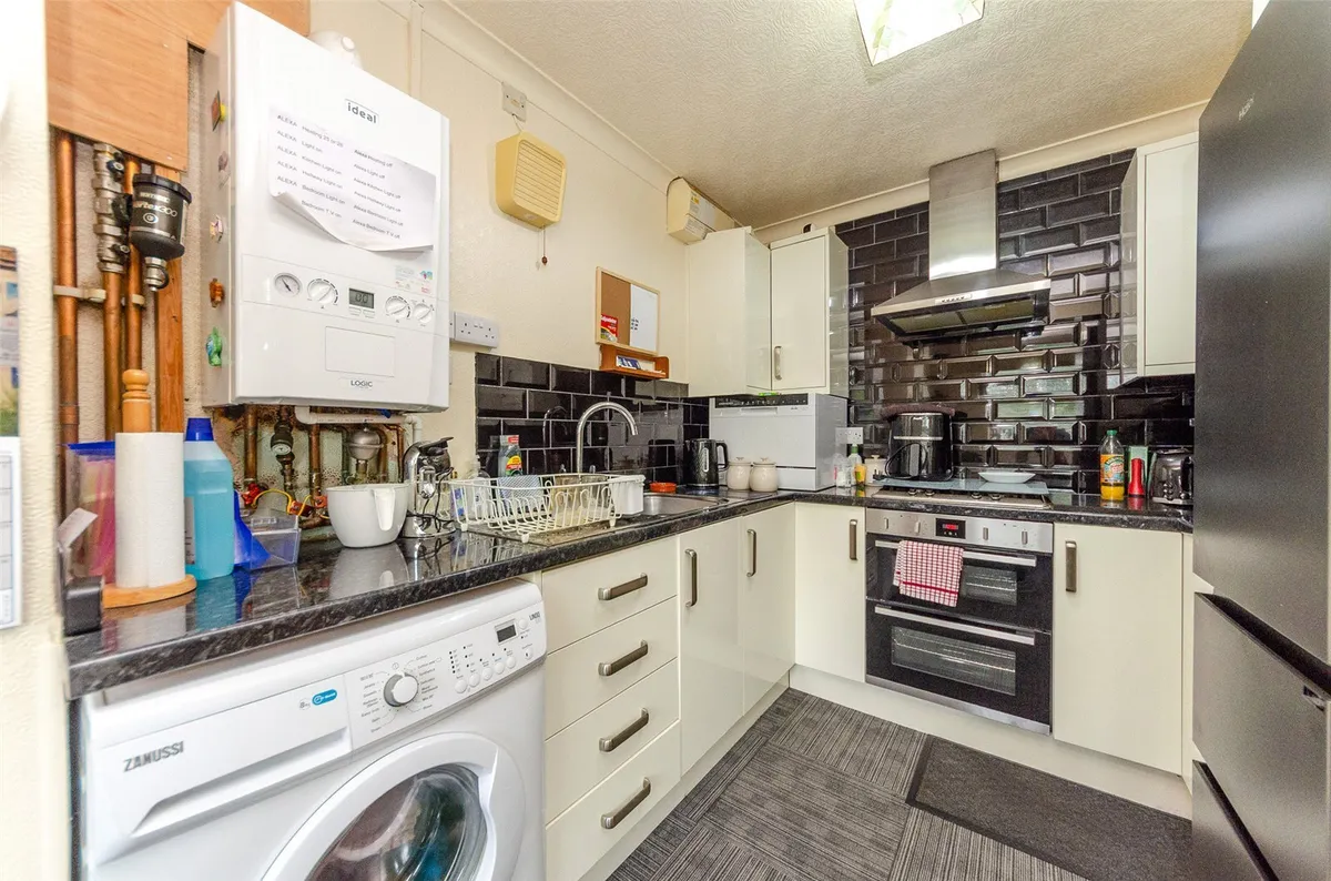 Awel Y Grug, Porthmadog, Gwynedd, LL49