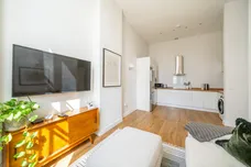 330 Garratt Lane, London, SW18 photo 4