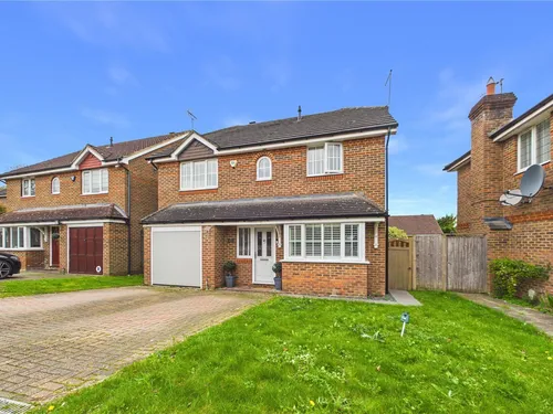 Woodcock Court, Three Mile Cross, Readingphoto
