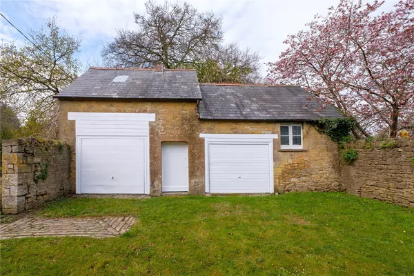 Water Street, Martock, TA12 photo 18