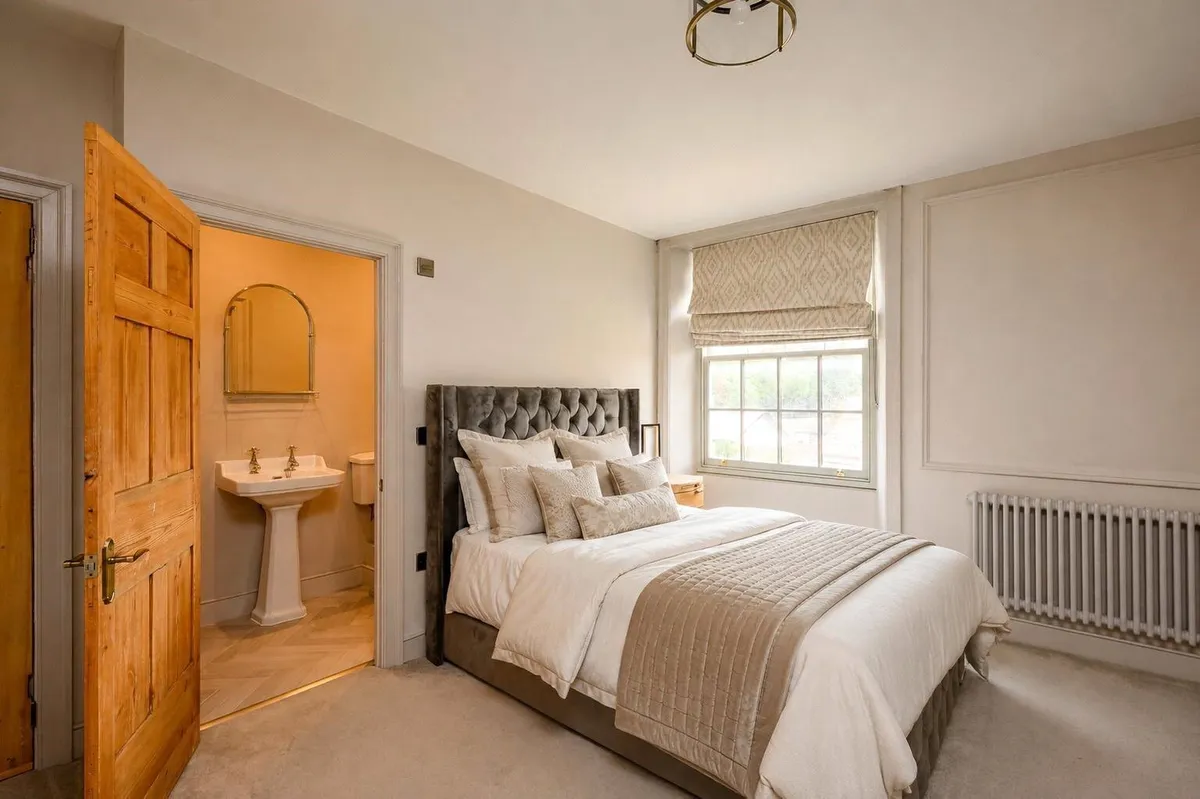 Tenter Hill, Bramham, LS23