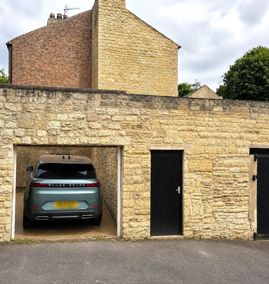 Tenter Hill, Bramham, LS23