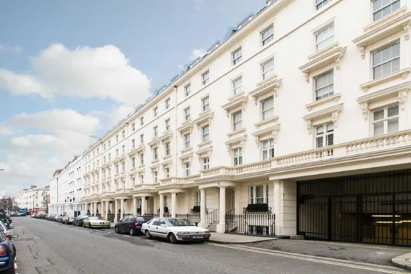 Gloucester Street, London, SW1V photo 1