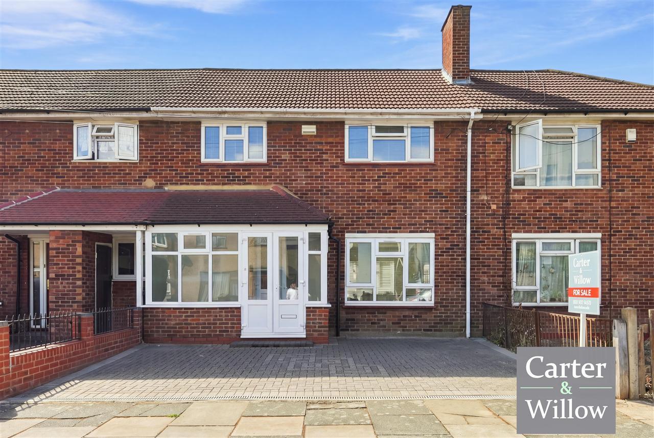 Sugden Way, Barking, Essex Image 2