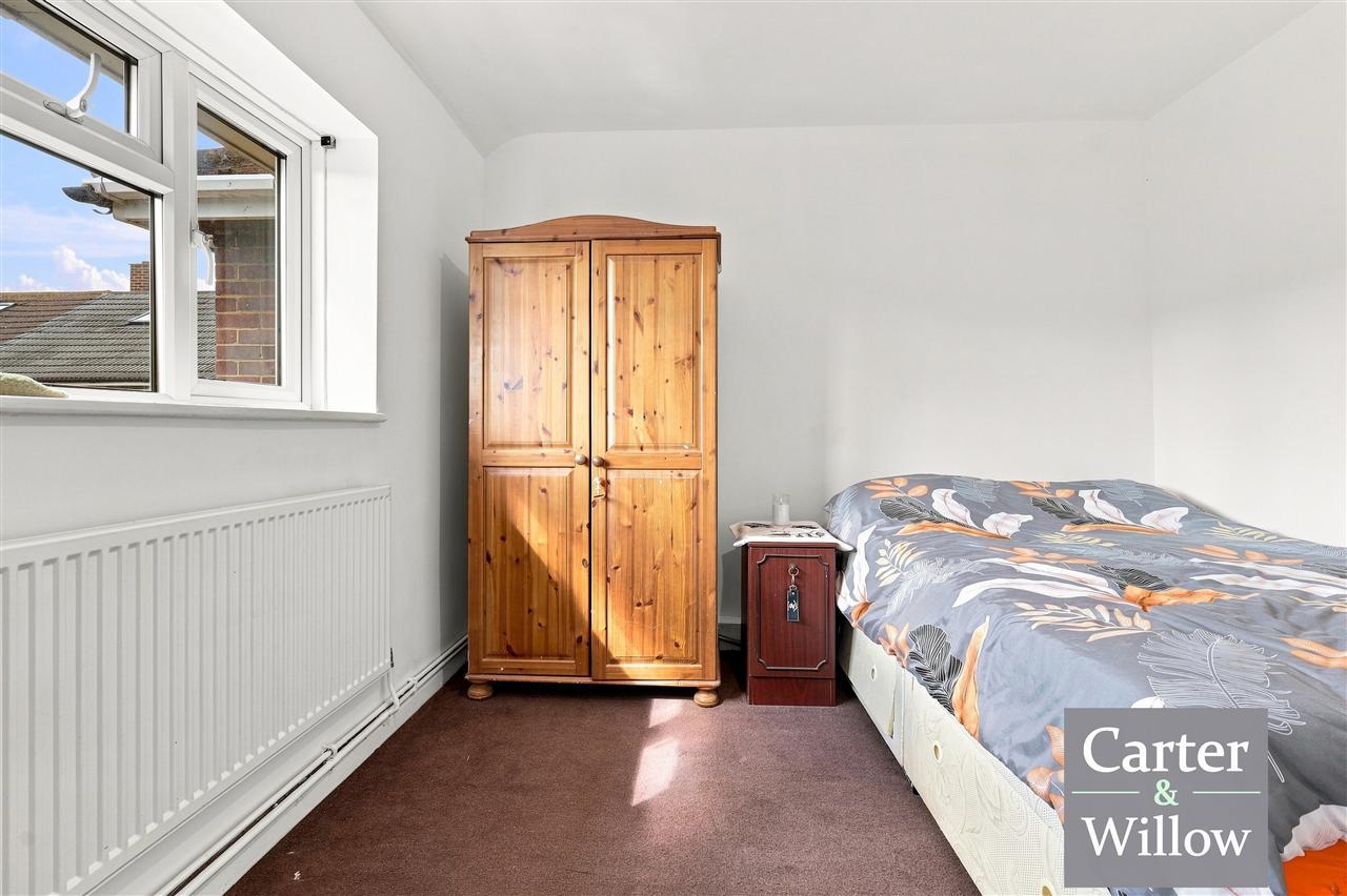 Sugden Way, Barking, Essex Image 15