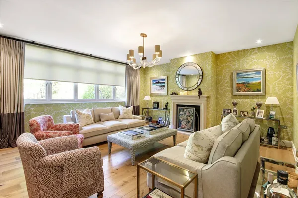 Brattle Wood, Sevenoaks, TN13 photo 6