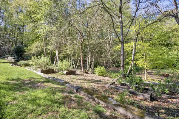 Brattle Wood, Sevenoaks, TN13 photo 26