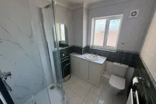 Axholme Court, HULL