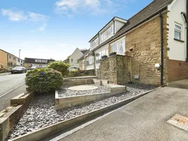 Westfell Way, Keighley thumb 2