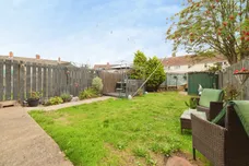 11th Avenue, HULL