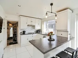 Musgrave Drive, Bradford thumb 2