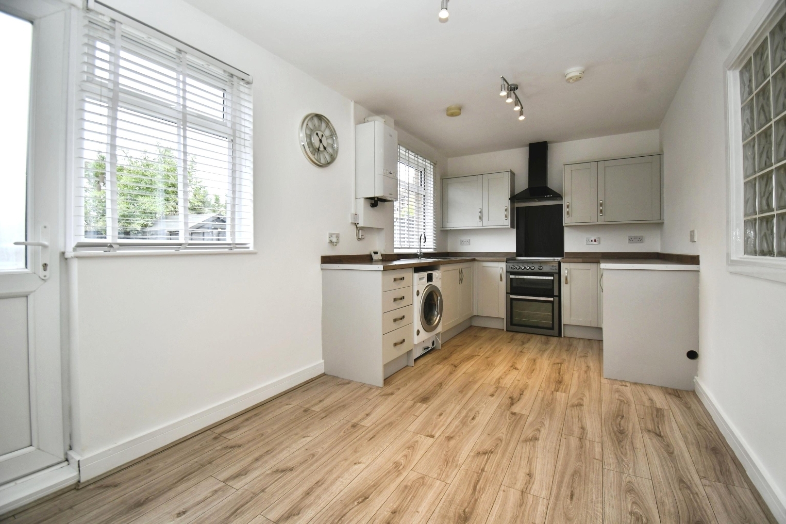 Brixton Close, Hull Image 7