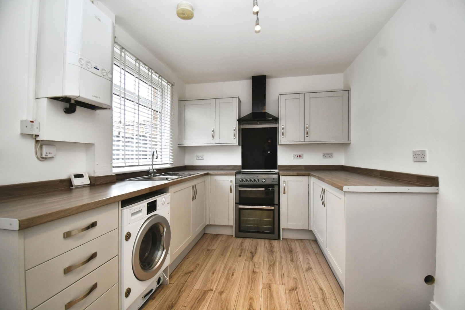 Brixton Close, Hull Image 8
