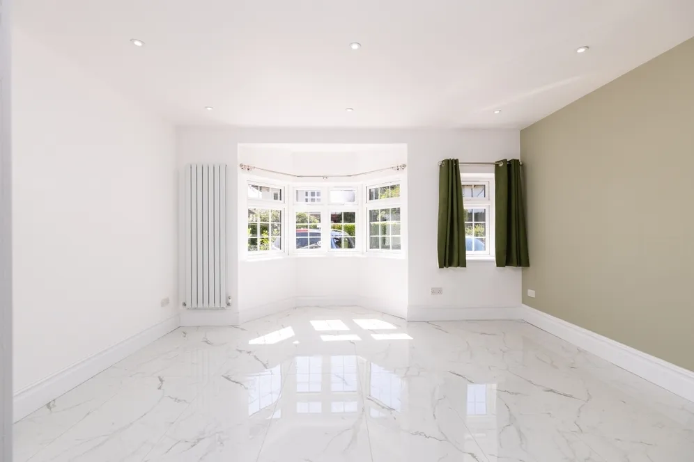 Bulstrode Way Gerrards Cross SL9 photo 4
